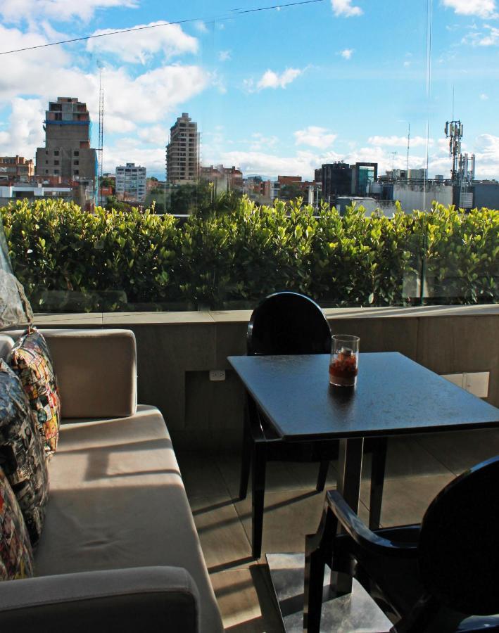 Hotel 100 Luxury Suites By Preferred Bogota Ngoại thất bức ảnh A balcony in Mexico City