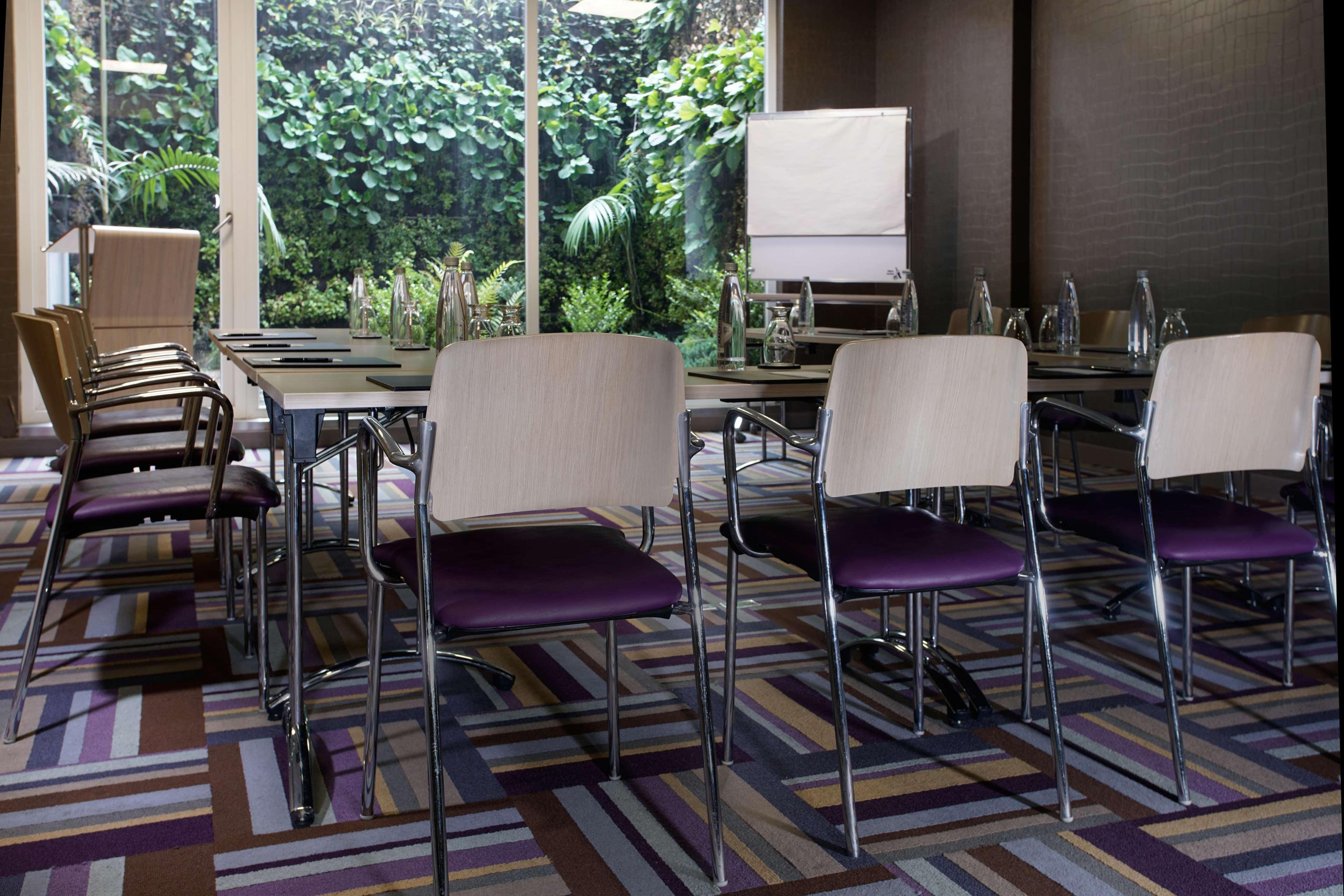 Hotel 100 Luxury Suites By Preferred Bogota Ngoại thất bức ảnh Meeting room