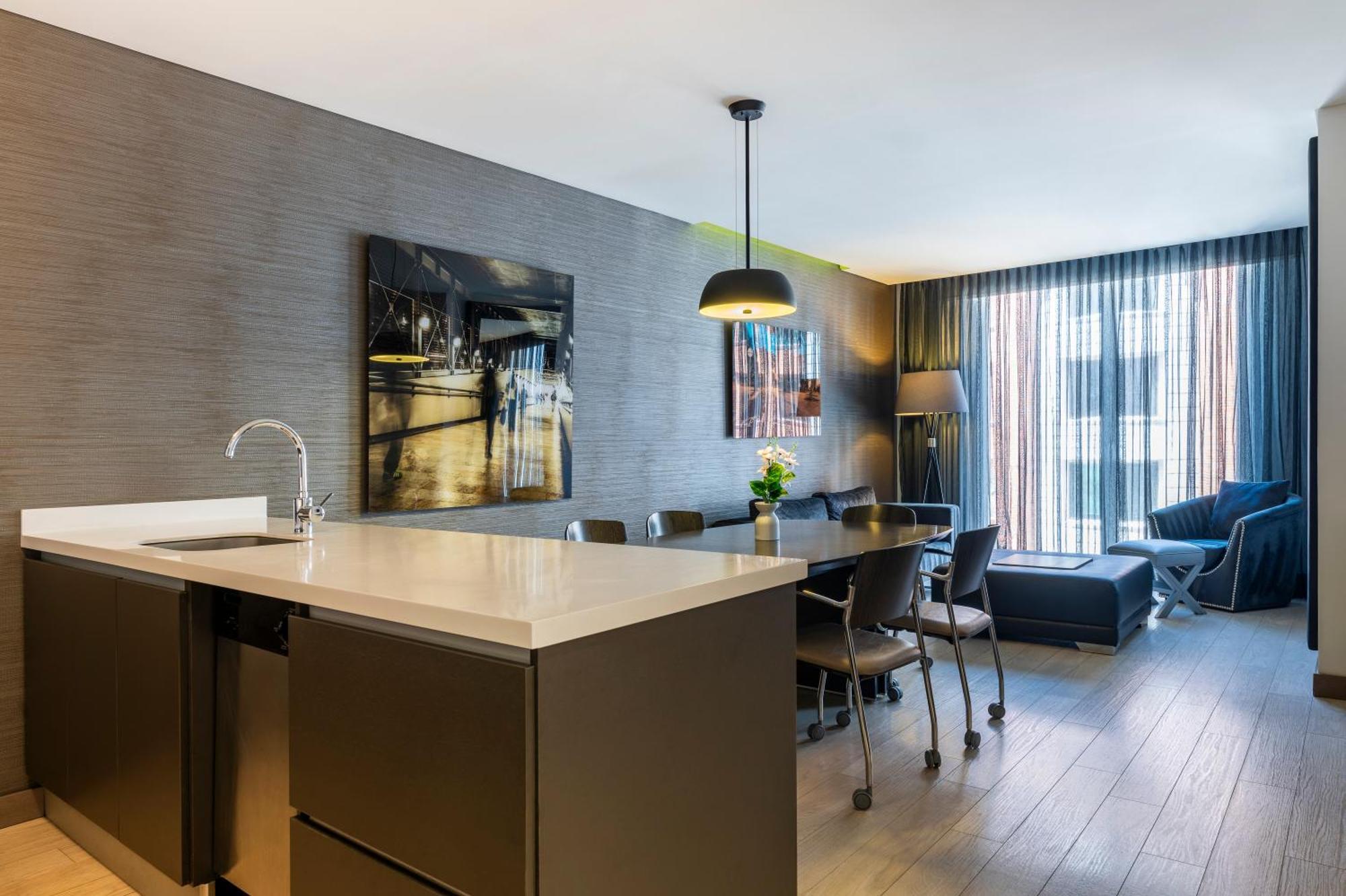 Hotel 100 Luxury Suites By Preferred Bogota Ngoại thất bức ảnh A typical apartment at the hotel