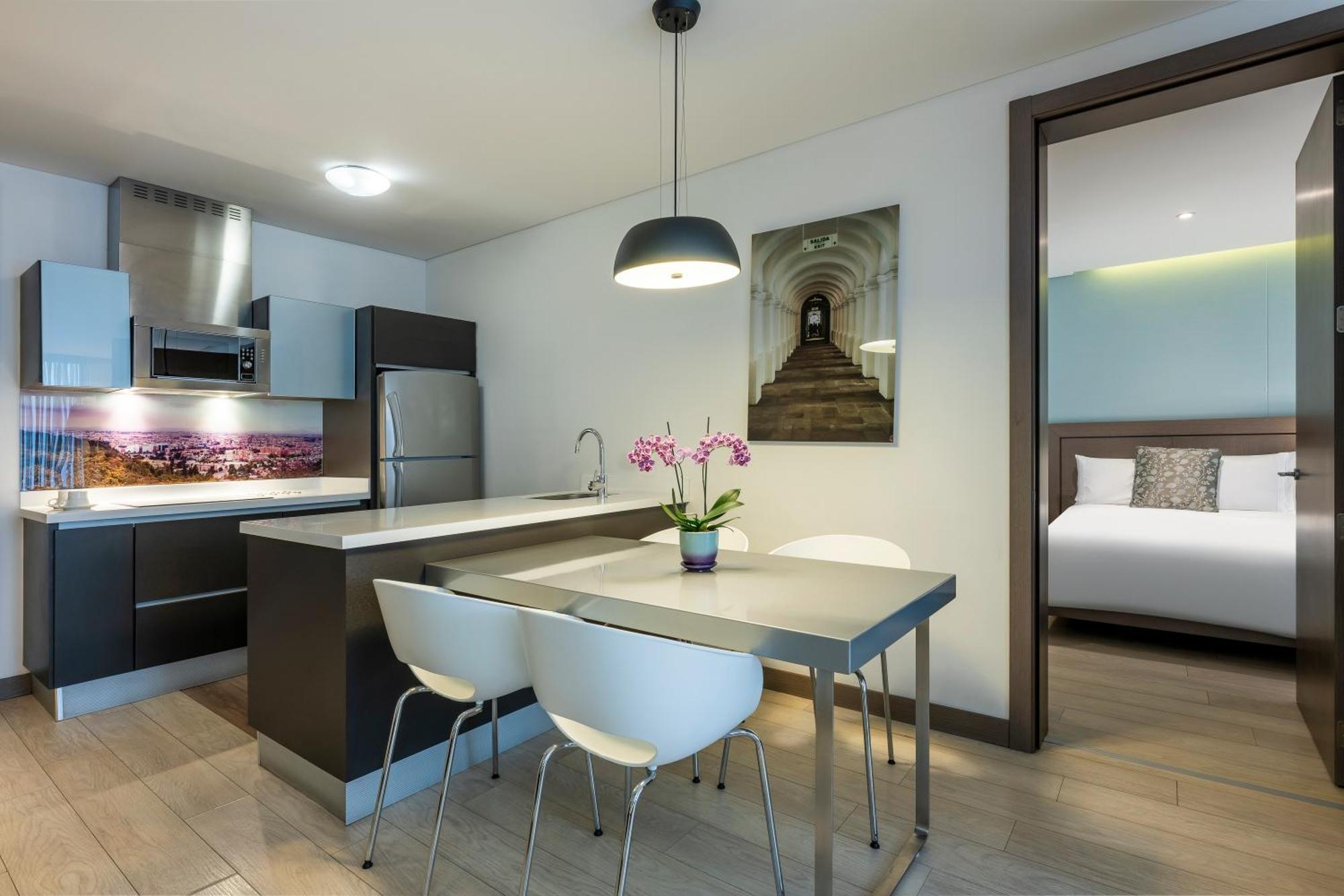 Hotel 100 Luxury Suites By Preferred Bogota Ngoại thất bức ảnh